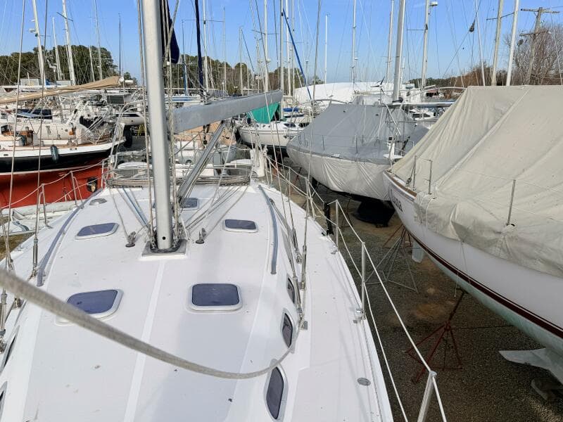 2001 Catalina 380