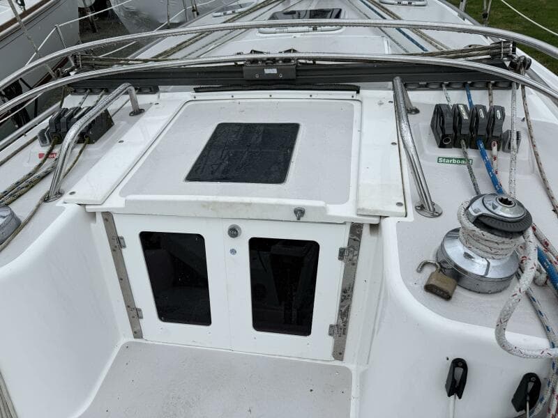 2001 Catalina 380