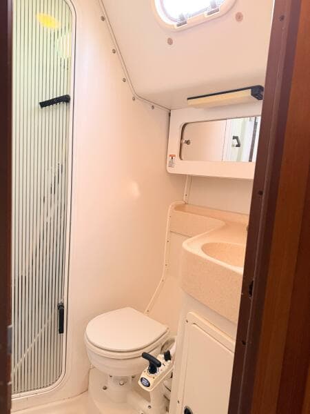 2001 Catalina 380