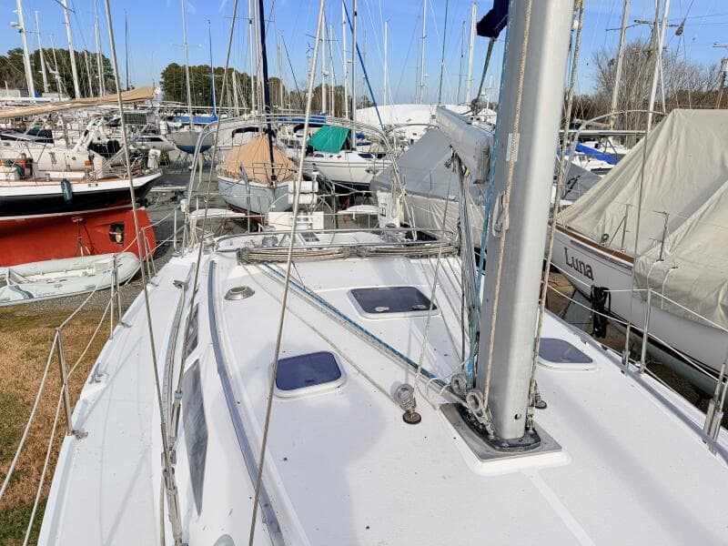 2001 Catalina 380