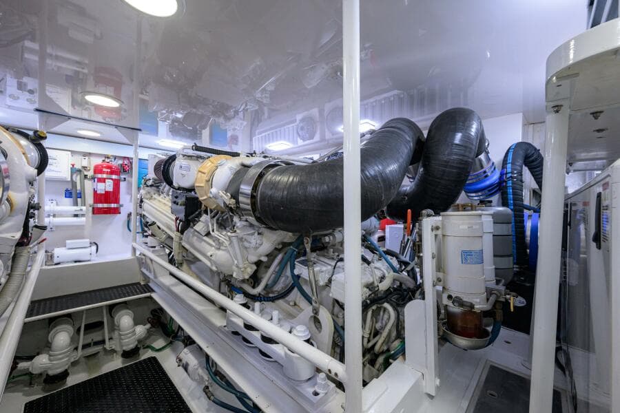 Starboard MTU 16v2000 M91