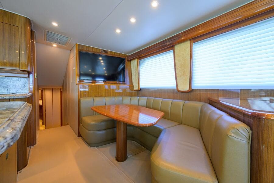 Dinette Forward And Companionway Stairs