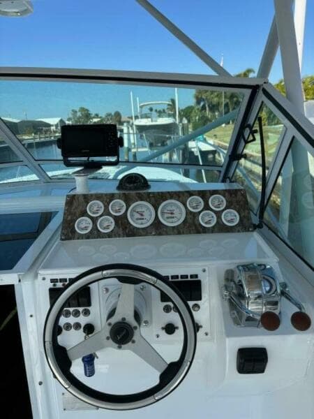 1987 Chris-Craft 284