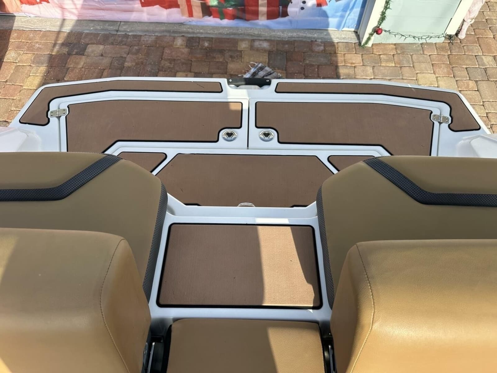 2021 Scarab 215