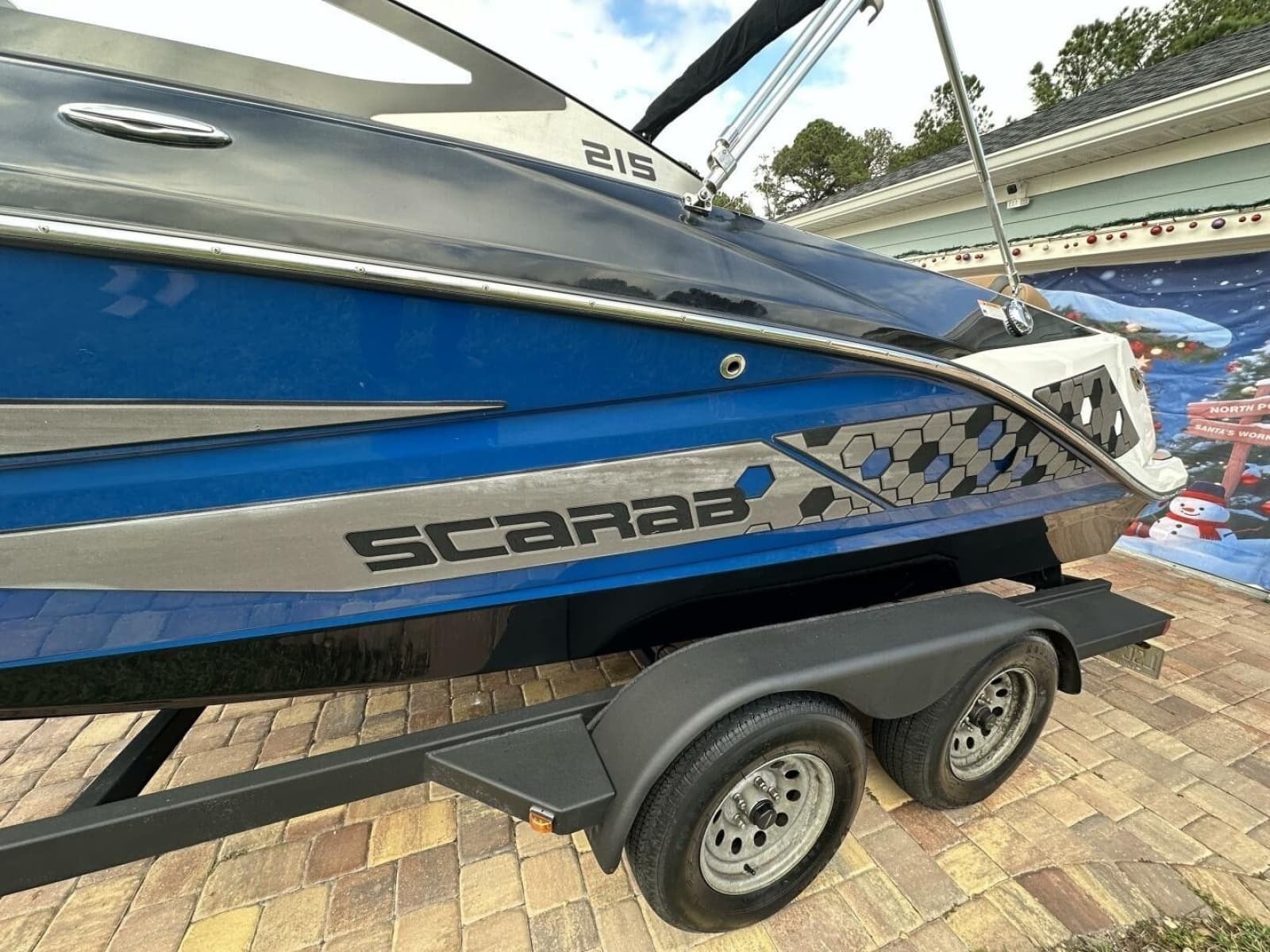 2021 Scarab 215