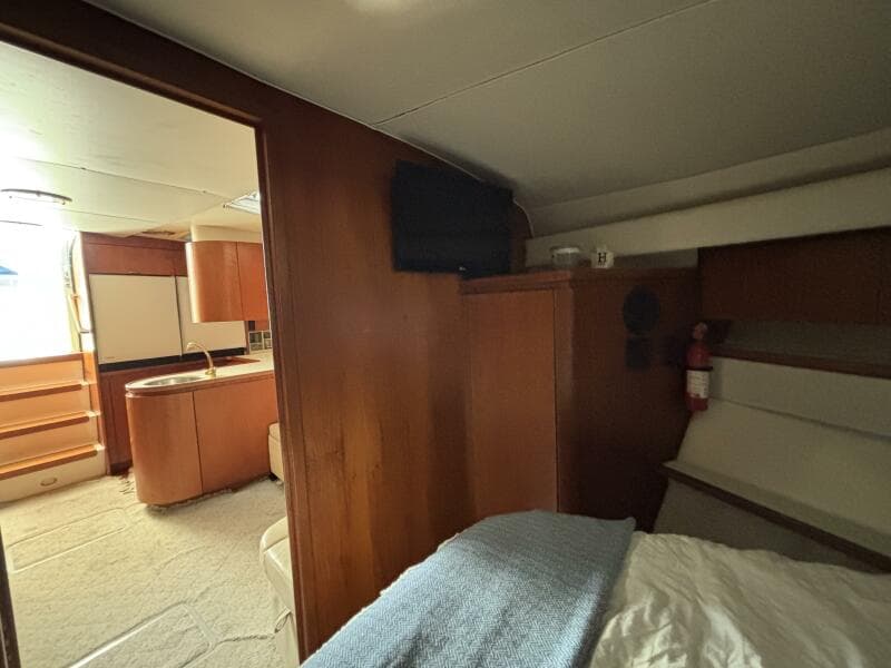 1993 Tiara Yachts 4300 Convertible