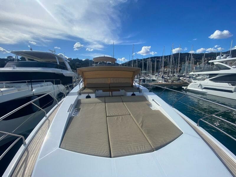 2016 Azimut 77S