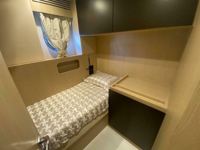 2016 Azimut 77S