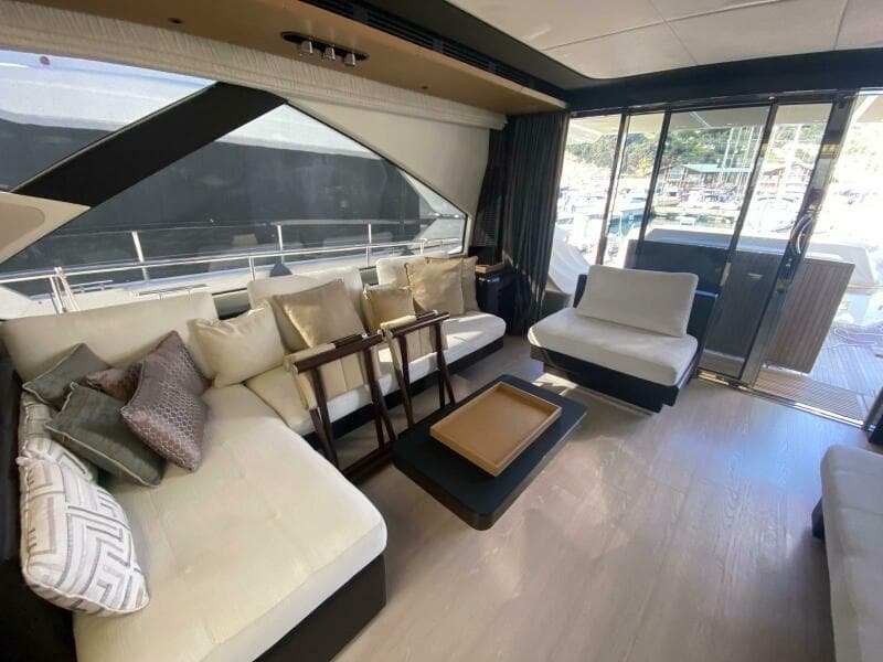 2016 Azimut 77S