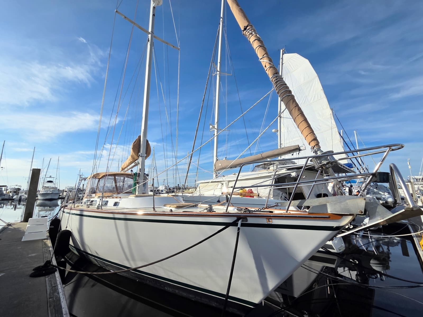1985 Endeavour 51
