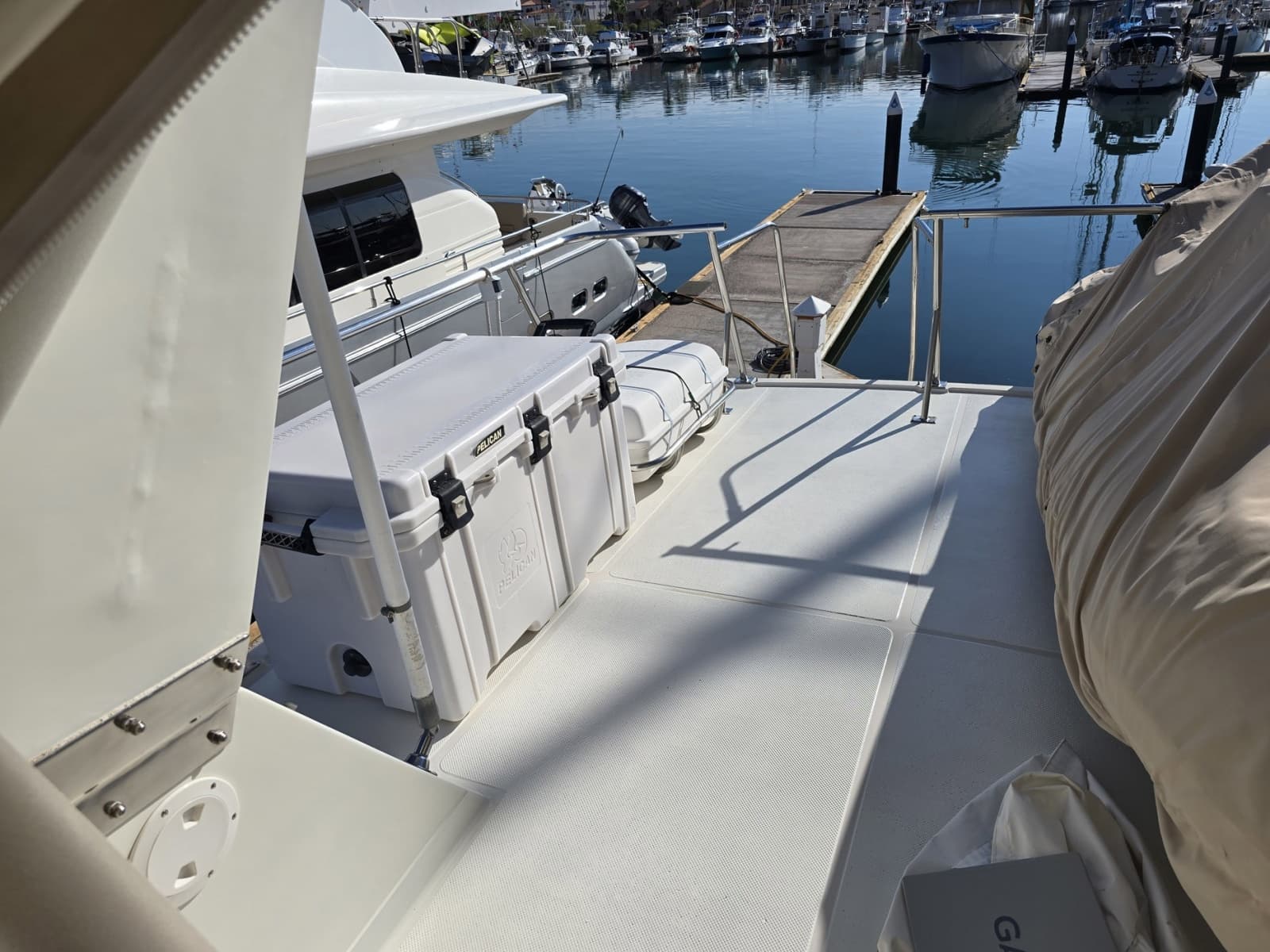 1989 Offshore Yachts 48 Sedan