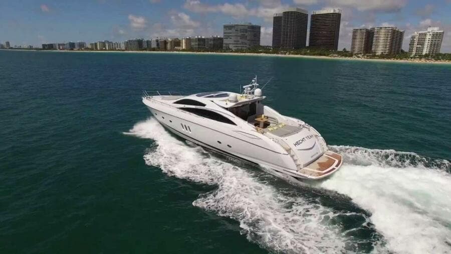 2006 Sunseeker Predator 82