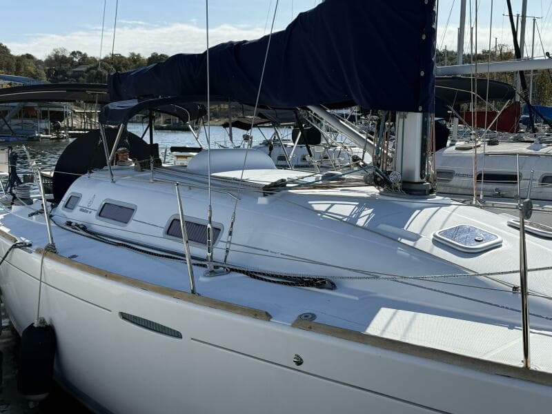 Starboard Cabin Top