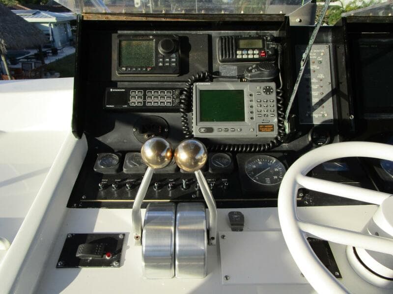 Helm Detail To Port