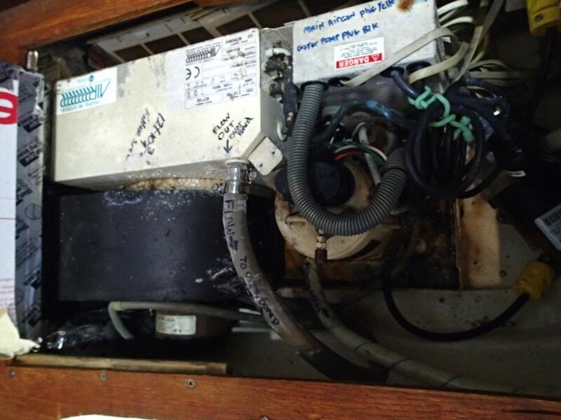 1997 Hunter 376