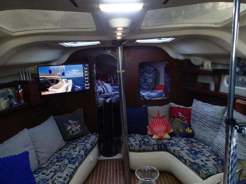 1997 Hunter 376