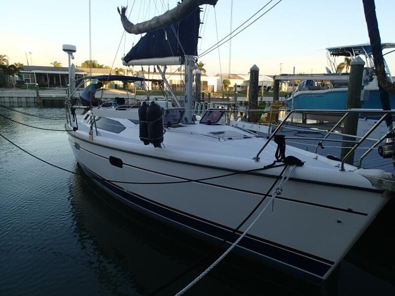 1997 Hunter 376