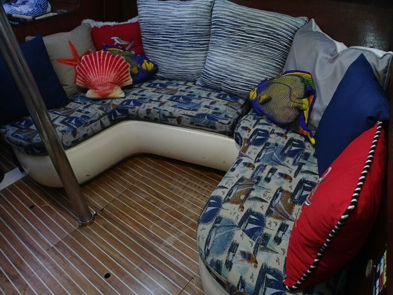 1997 Hunter 376