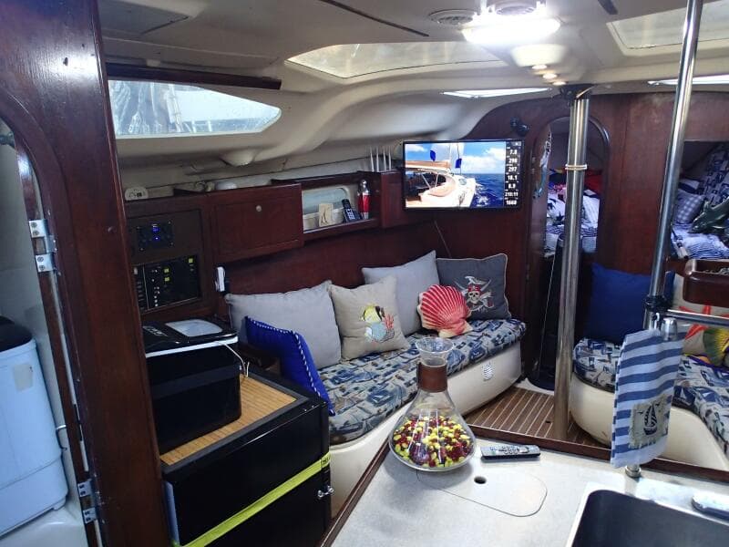 1997 Hunter 376