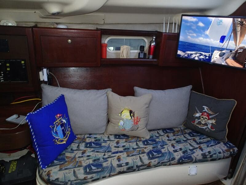 1997 Hunter 376