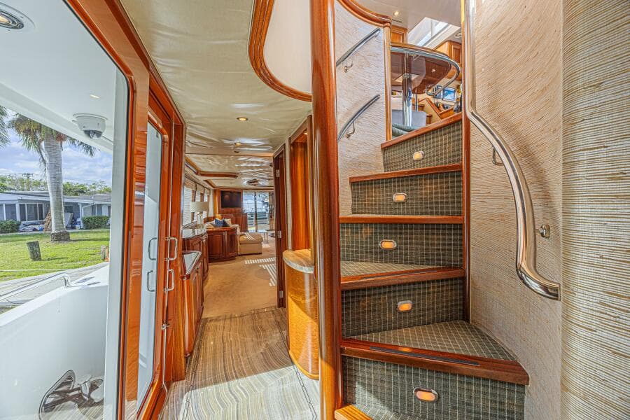 2011 Westport 112