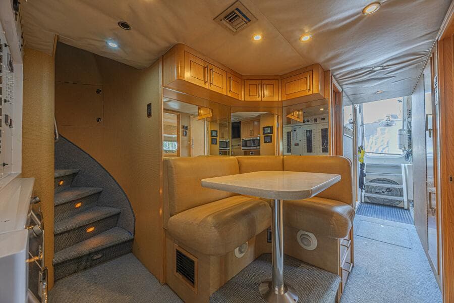 2011 Westport 112