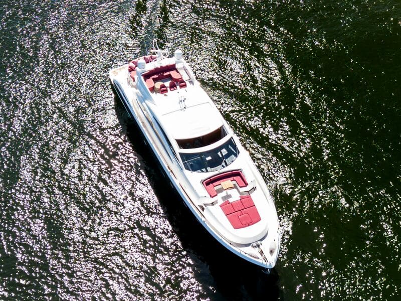 2013 Sunseeker Predator 84