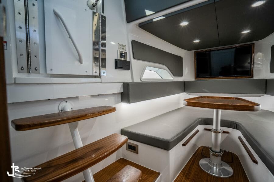 2025 Valhalla Boatworks V-46