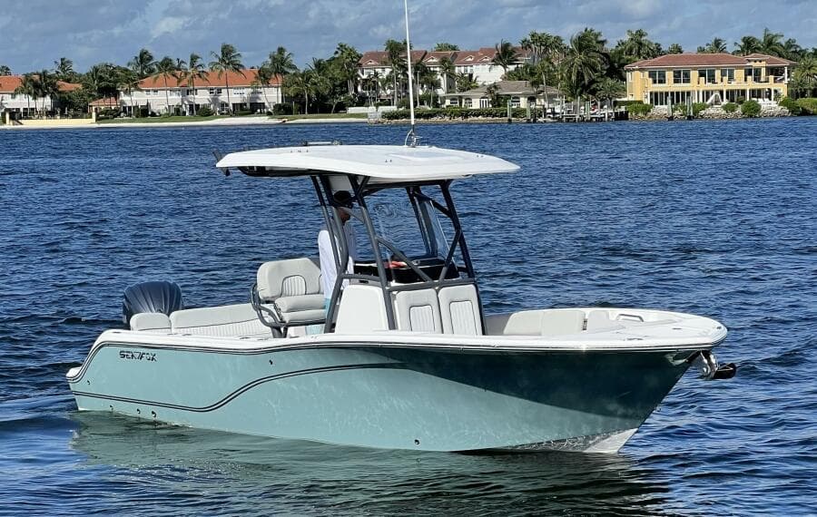 2022 Sea Fox 248 Commander