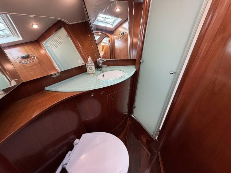 2004 Beneteau 57 Center Cockpit