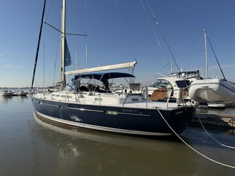 2004 Beneteau 57 Center Cockpit