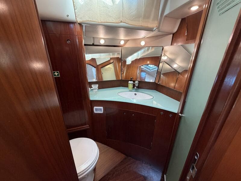 2004 Beneteau 57 Center Cockpit