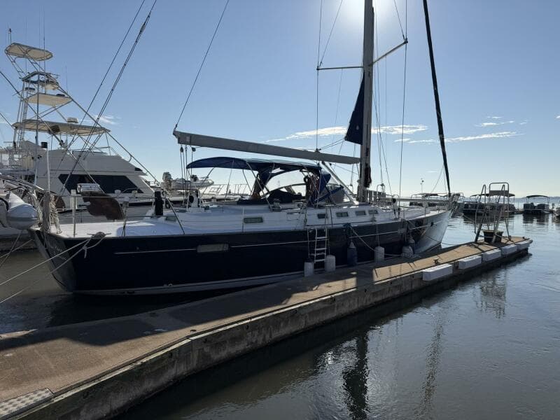 2004 Beneteau 57 Center Cockpit