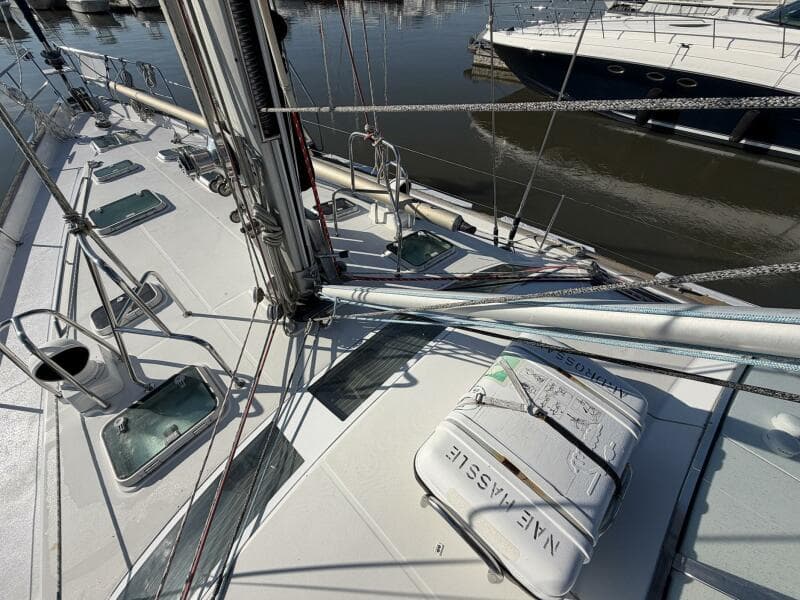 2004 Beneteau 57 Center Cockpit