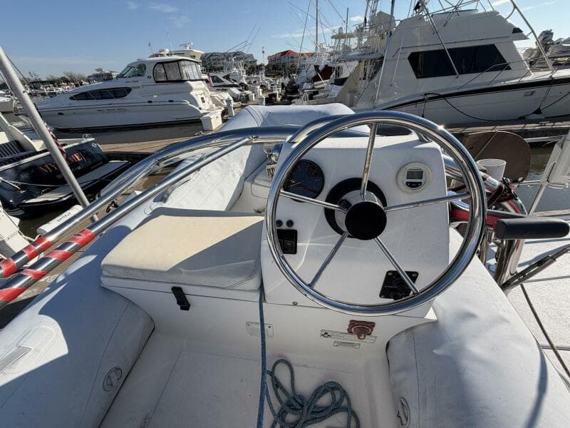 2004 Beneteau 57 Center Cockpit