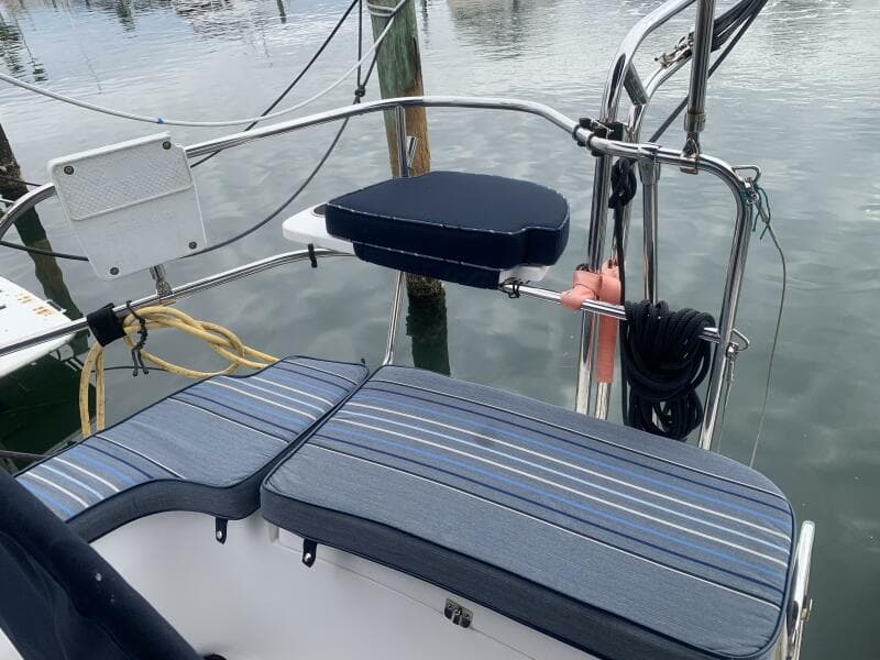 2011 Hunter 45DS