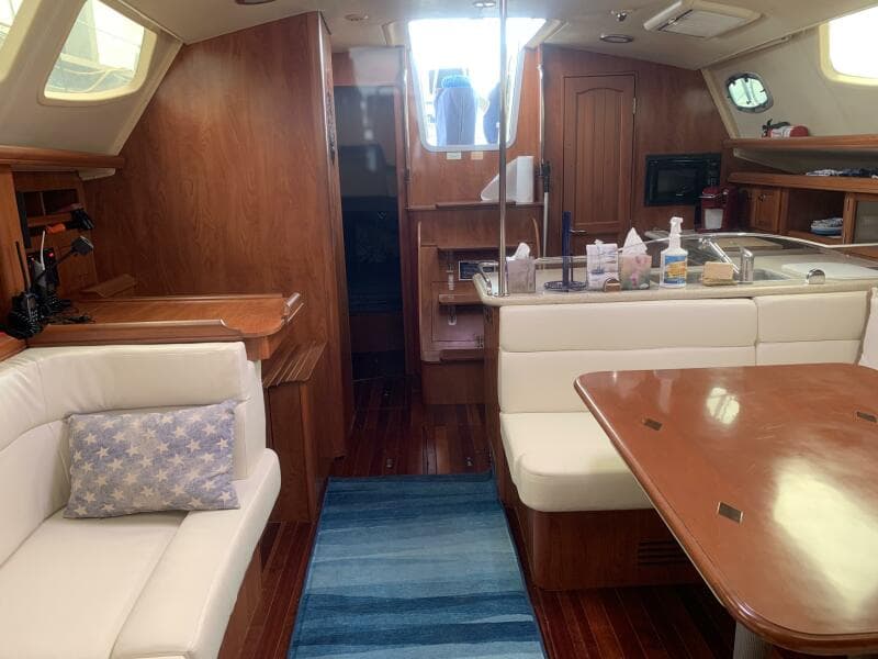2011 Hunter 45DS