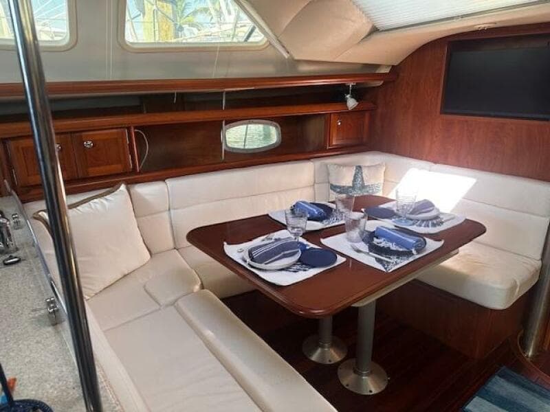 2011 Hunter 45DS