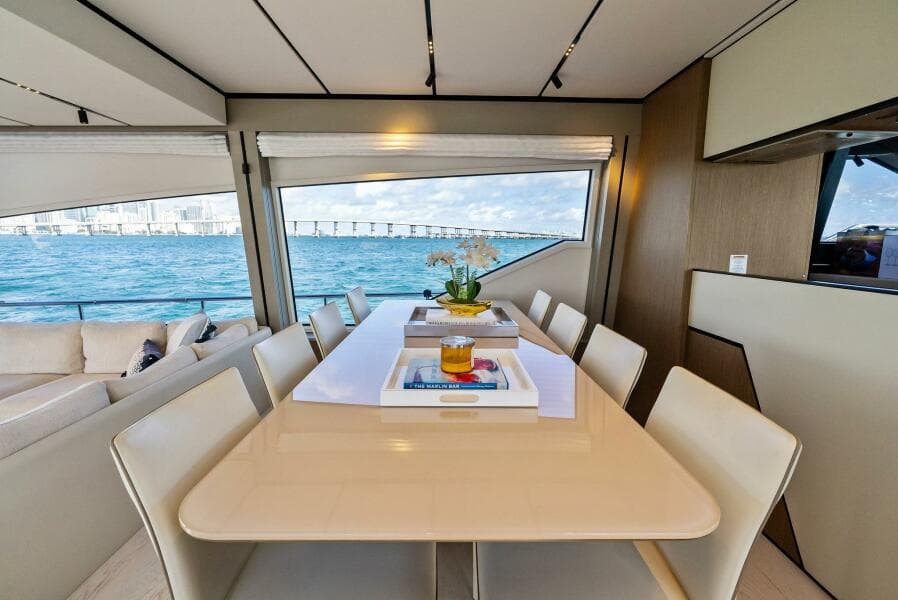 2024 Ferretti Yachts 720