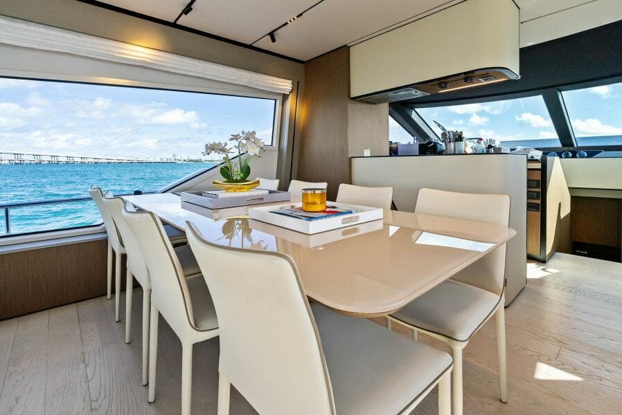 2024 Ferretti Yachts 720