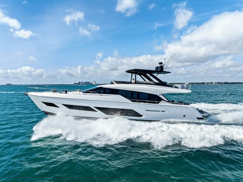 2024 Ferretti Yachts 720