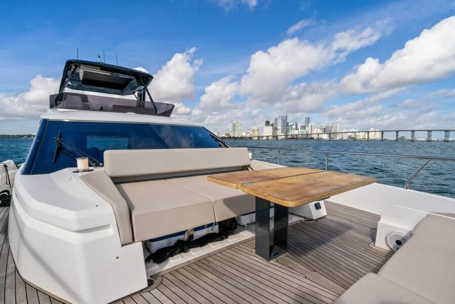 2024 Ferretti Yachts 720