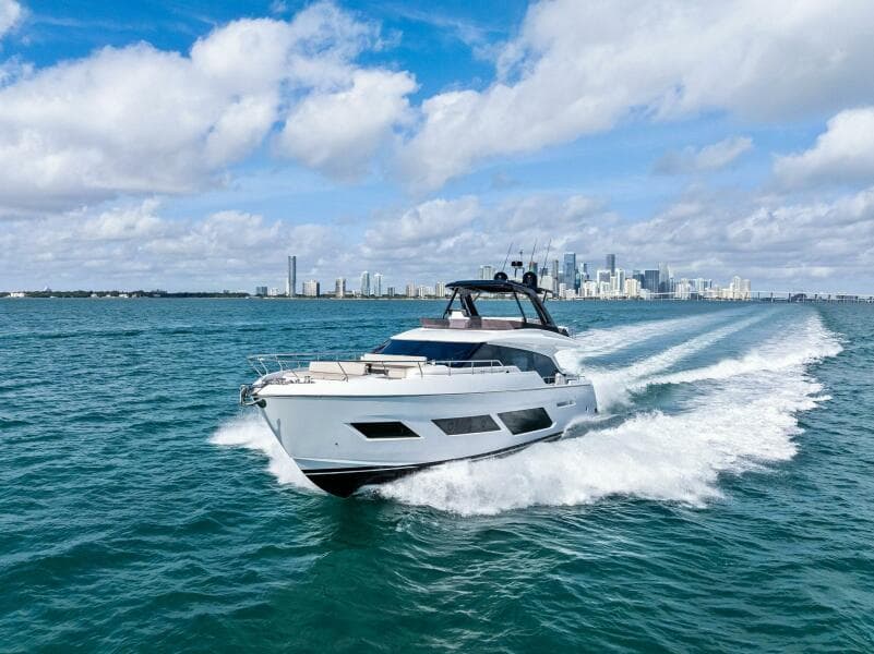 2024 Ferretti Yachts 720