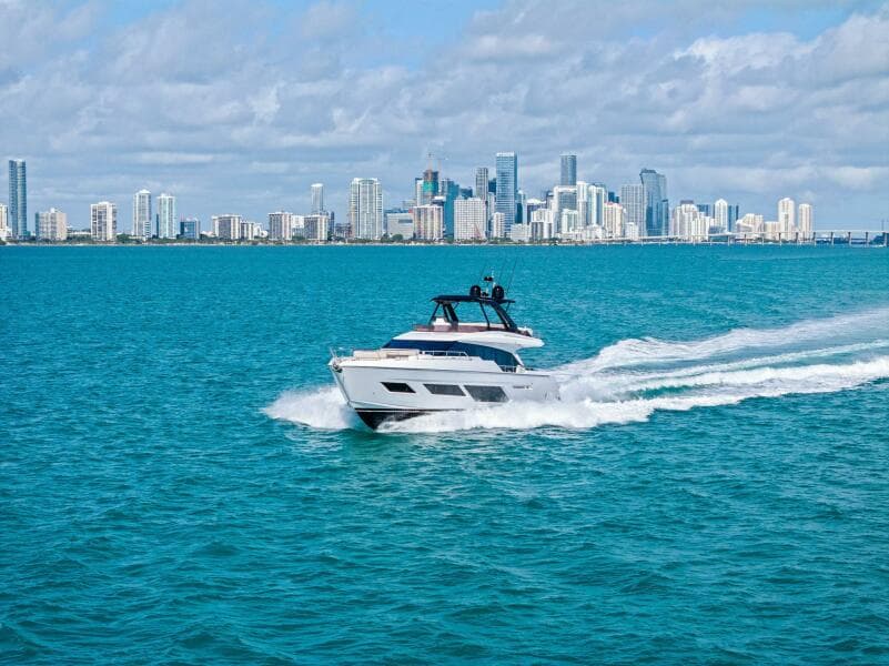 2024 Ferretti Yachts 720