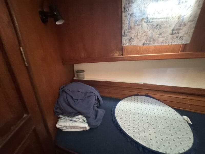 1986 Marine Trader 34 Double Cabin