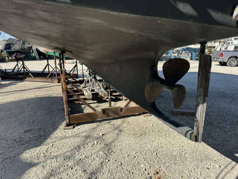 1986 Marine Trader 34 Double Cabin