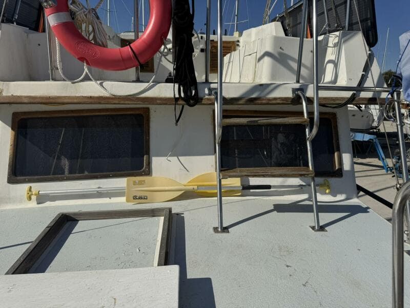 1986 Marine Trader 34 Double Cabin