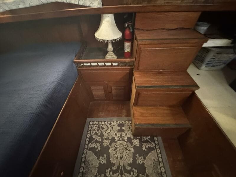 1986 Marine Trader 34 Double Cabin