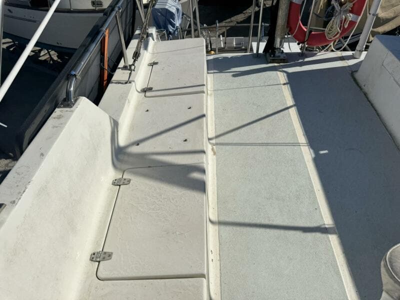 1986 Marine Trader 34 Double Cabin