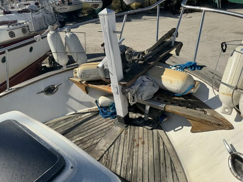 1986 Marine Trader 34 Double Cabin